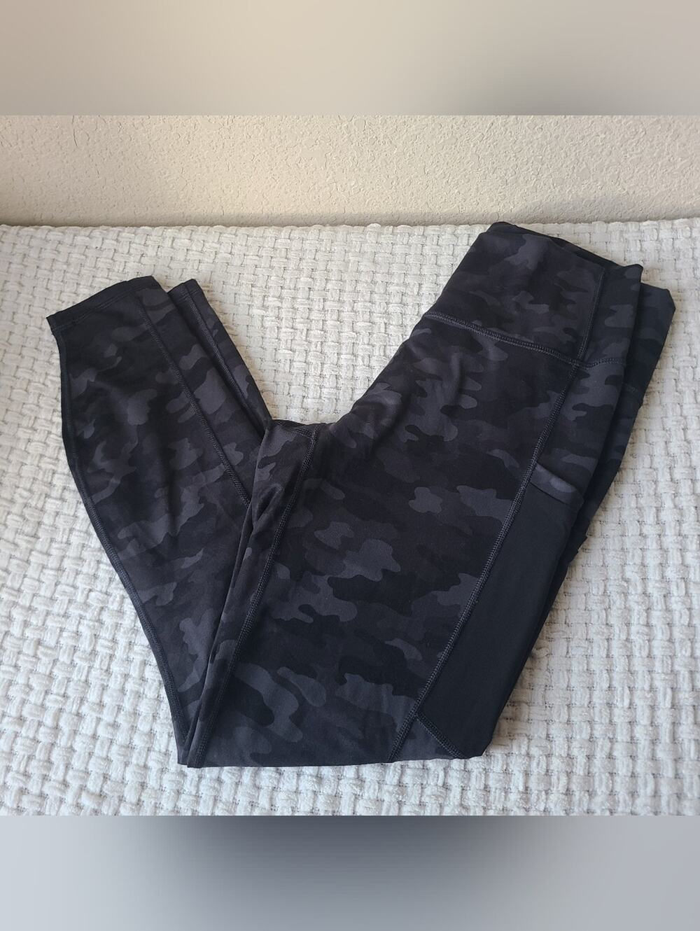 Fabletics Powehold Camo Athletic Leggings Women's Size S